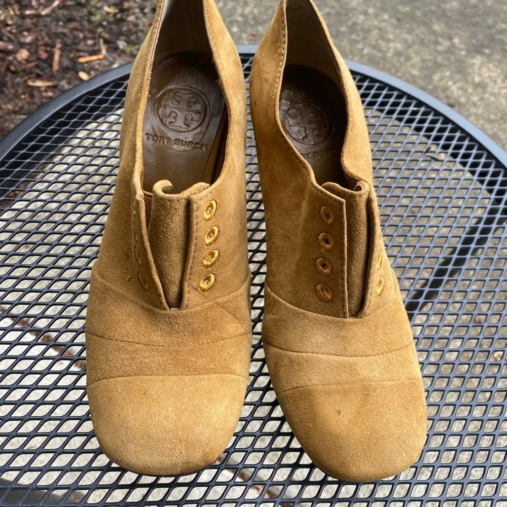 Tory Burch Mustard Suede Flats